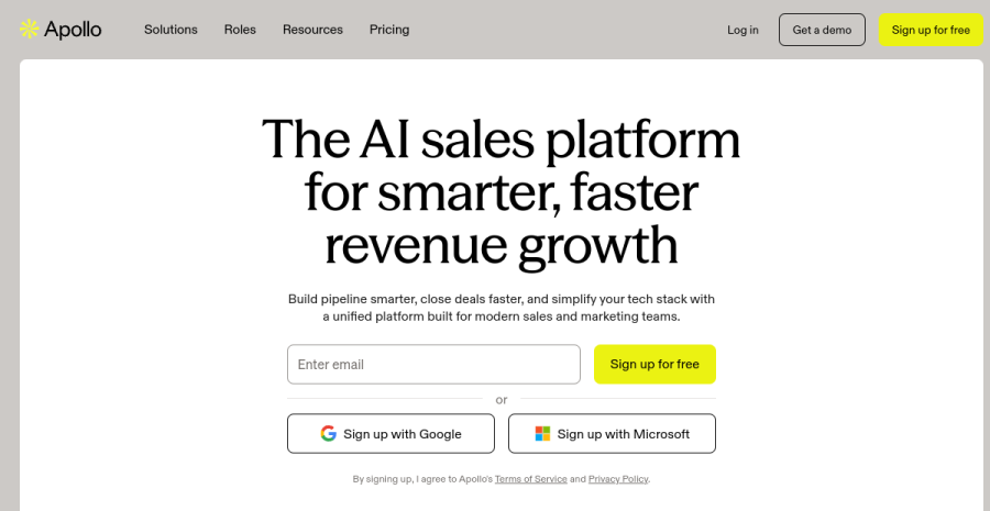 Apollo.io website